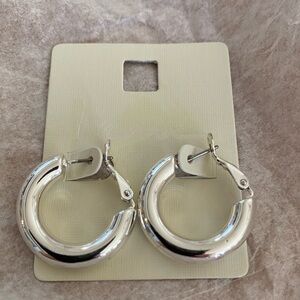 NWT- Old Navy - silver, costume jewelry hoop earrings